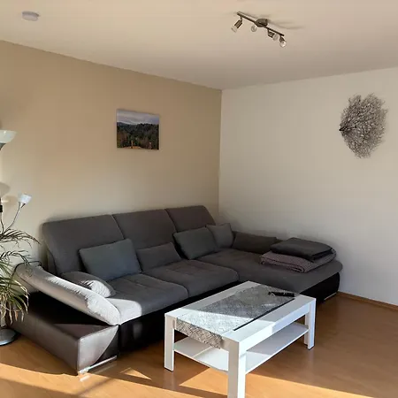 Henriette Apartment